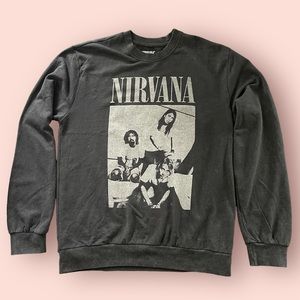 Nirvana black and gray crewneck sweater size large cotton & polyester